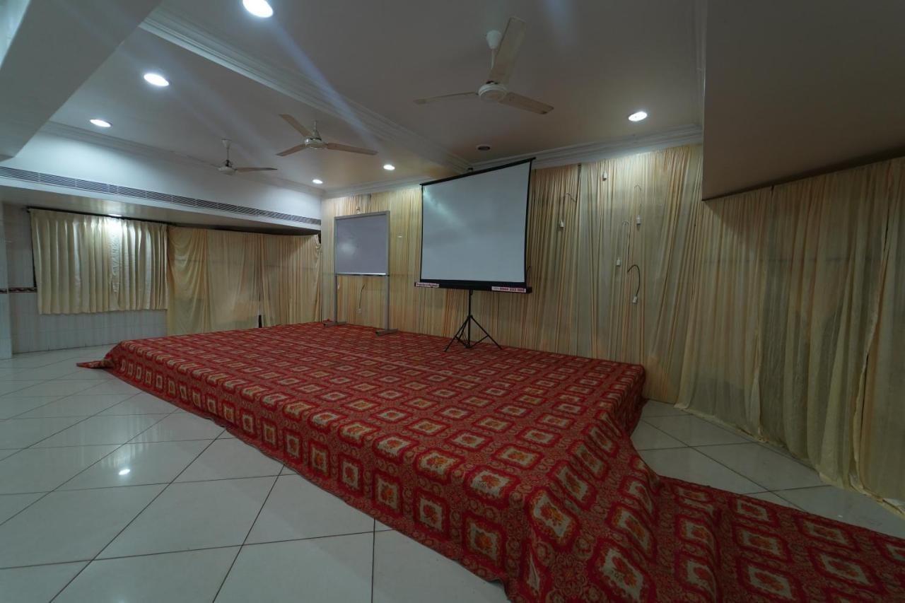 Hotel Palmyra Grand Inn Tirunelveli Exteriér fotografie